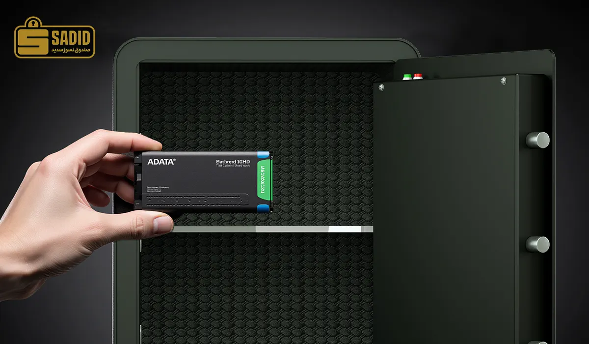 گاوصندوق مناسب برای لوازم شخصی مانند تجهیزات الکترونیکی (فلش و ..)